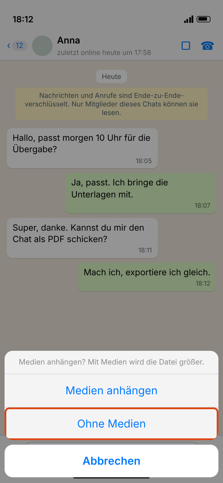 WhatsApp på iPhone: valg mellem Vedhæft medier og Uden medier